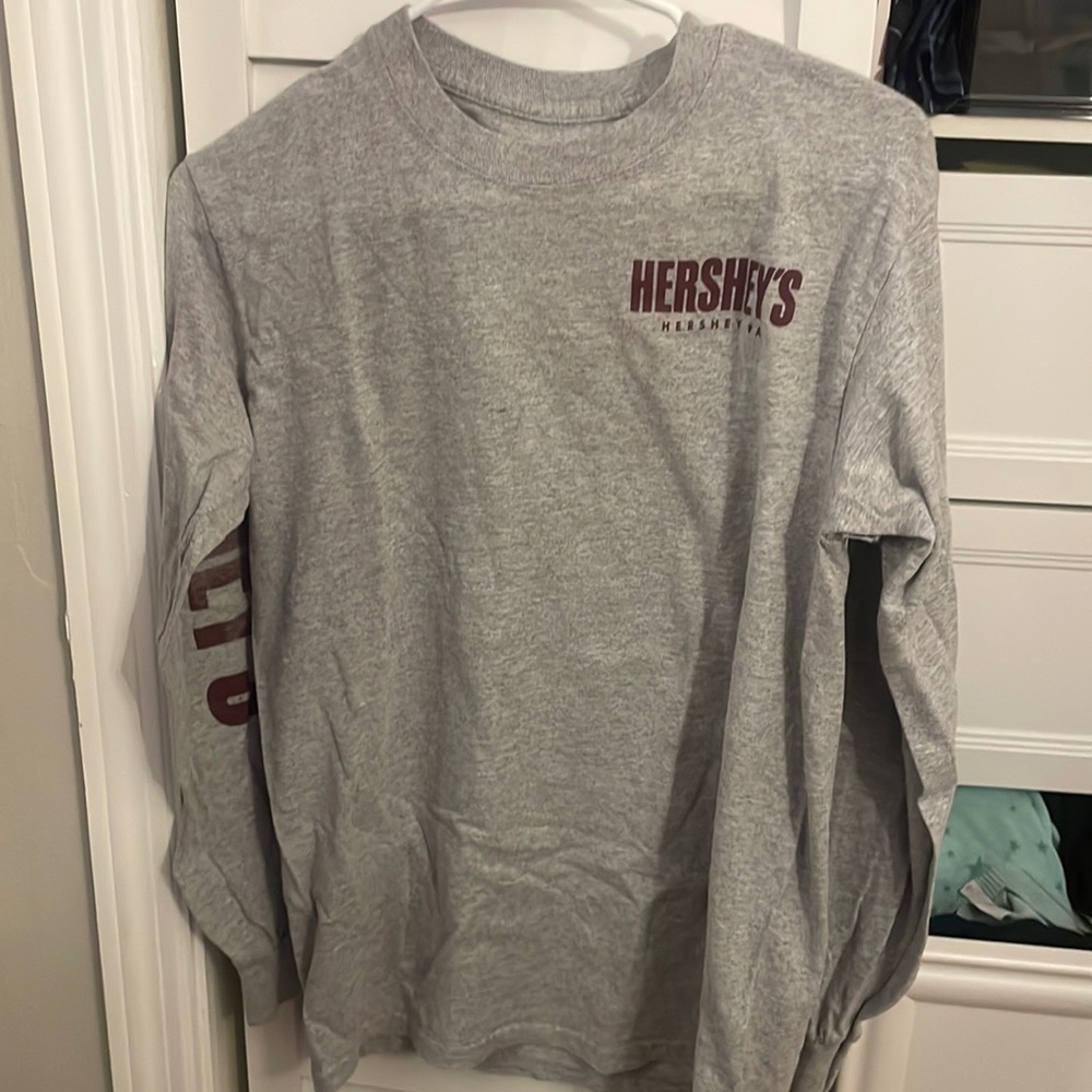Hershey’s Long Sleeve Merch